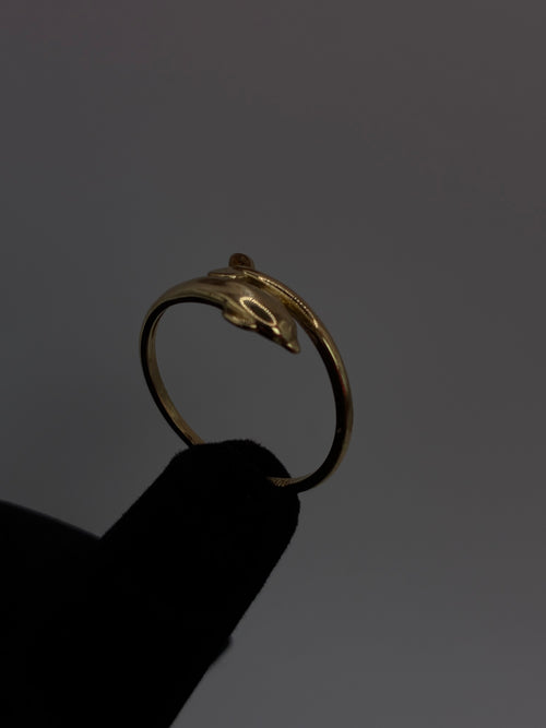 10K Dolphin Ring