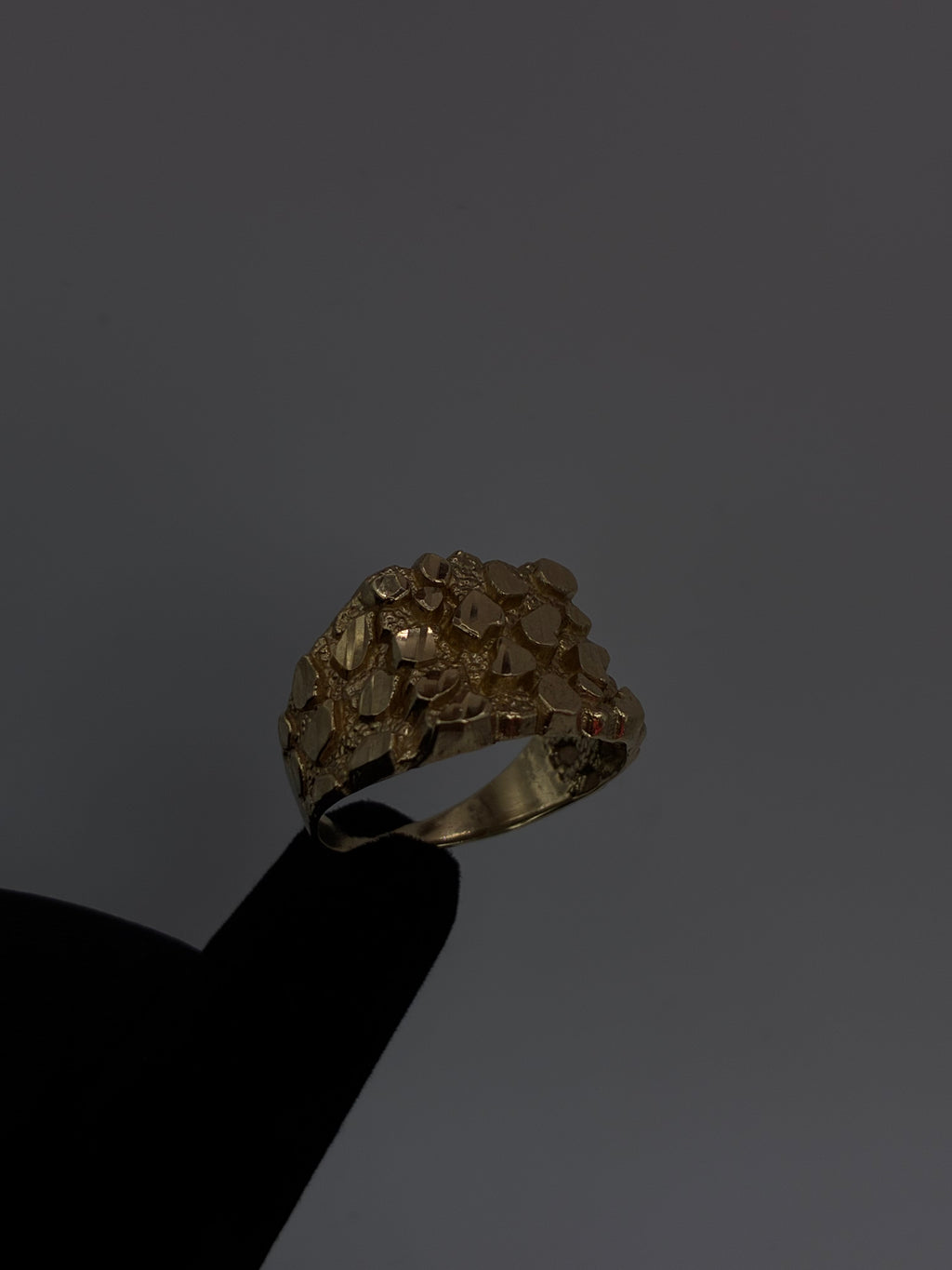 10K Medium Nugget Ring